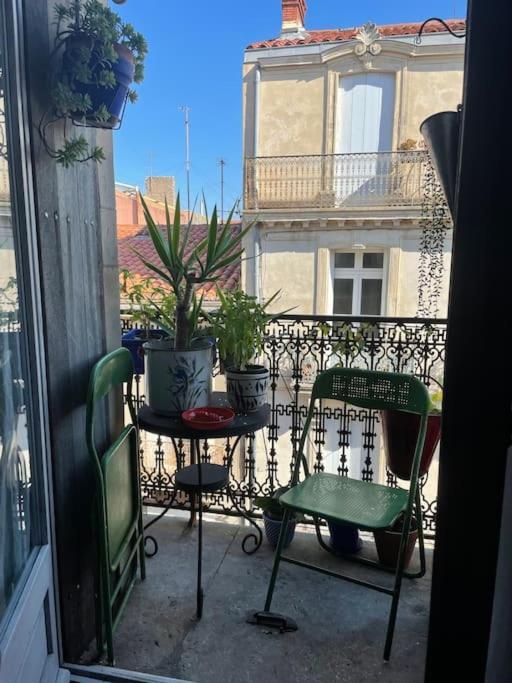 Le Montmorency 41 Authentique Et Cosy Centre Historique Proximite Parking Gratuit Сет Екстериор снимка